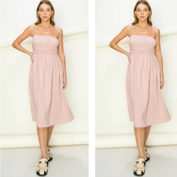 Firefly Lane Boutique1 Dresses & Skirts - Perfect Timing Pleated A-Line Dress